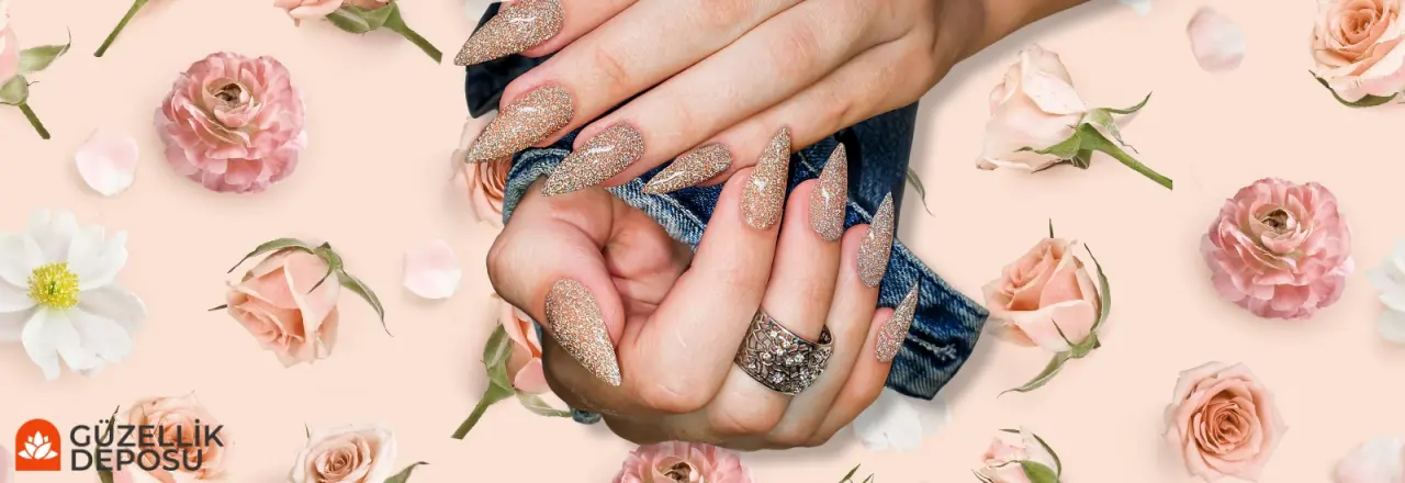 Evde Protez Tırnak Nasıl Yapılır? Gerekli Malzemeler Neler?