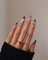 Nail Art Nedir Ve Nasıl Yapılmalıdır ?